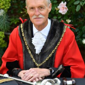 2025 - Crooks - Robert Martin